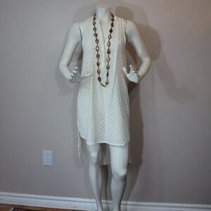 Anthropologie HD in Paris Sheer Tunic lace in cream color sleeveless size small
